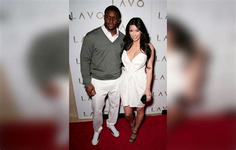 Kim Kardashian Tried to Remove Reggie Bush’s Ex From Trip:。